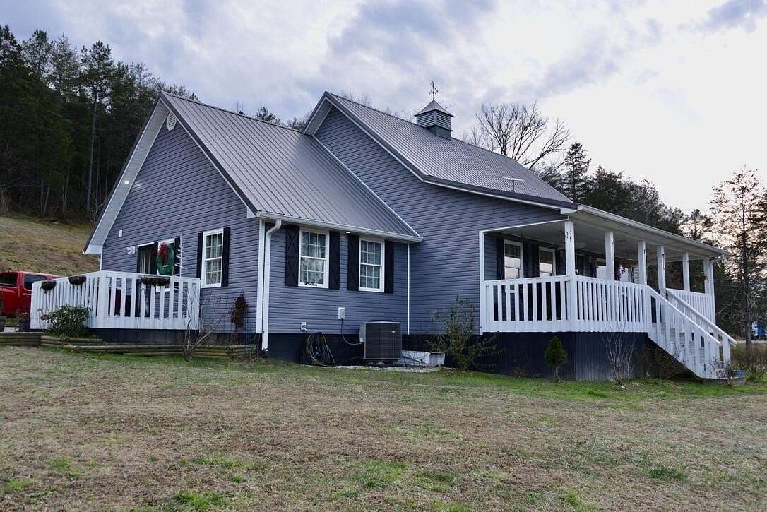 46 Acres of Land with Home for Sale in Somerset, Kentucky