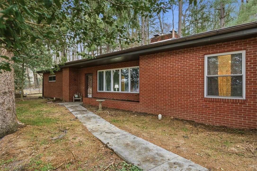 2 Acres of Residential Land with Home for Sale in Vienna, West Virginia