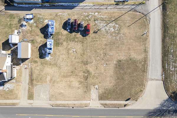 0.3 Acres of Commercial Land for Sale in Mount Carmel, Illinois