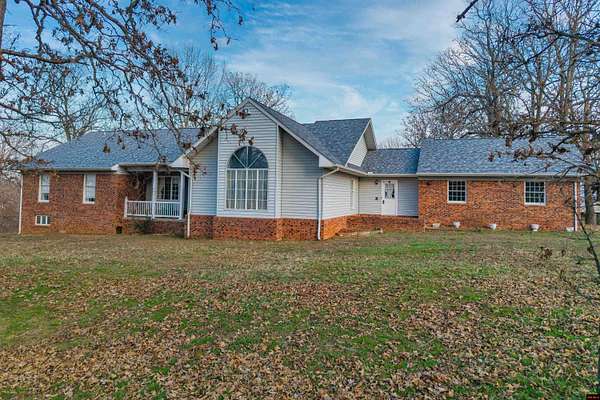 44 Acres of Agricultural Land with Home for Sale in Salem, Arkansas