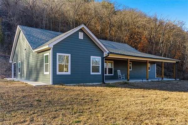 5 Acres of Residential Land with Home for Sale in Tahlequah, Oklahoma