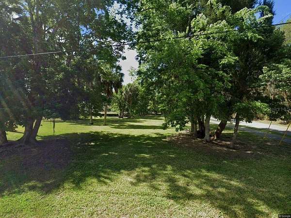0.3 Acres of Land for Sale in Crystal River, Florida