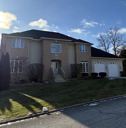 1.67 Acres of Residential Land with Home for Sale in Crown Point, Indiana