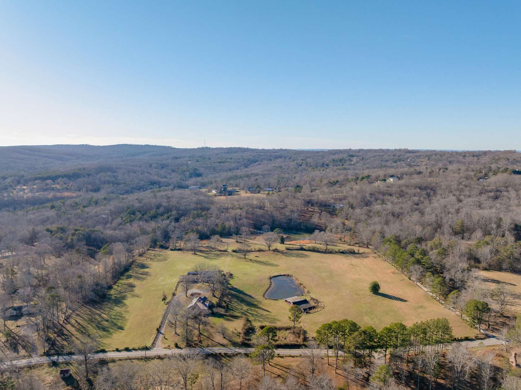 34.1 Acres of Land with Home for Sale in Lookout Mountain, Georgia