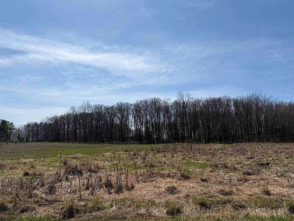 2.48 Acres of Residential Land for Sale in Marshfield, Wisconsin