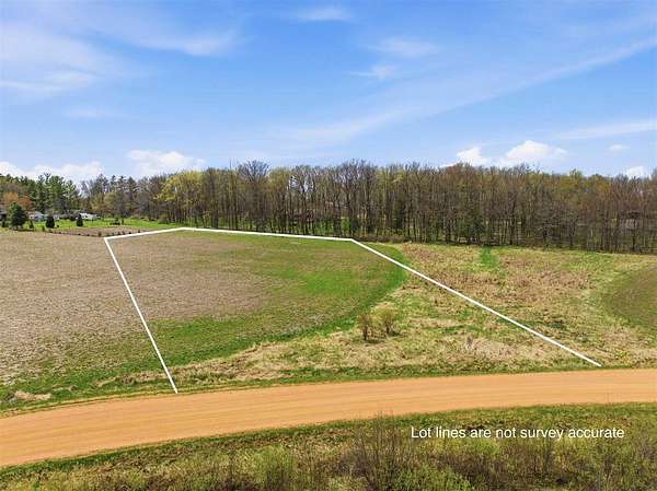 2.48 Acres of Residential Land for Sale in Marshfield, Wisconsin