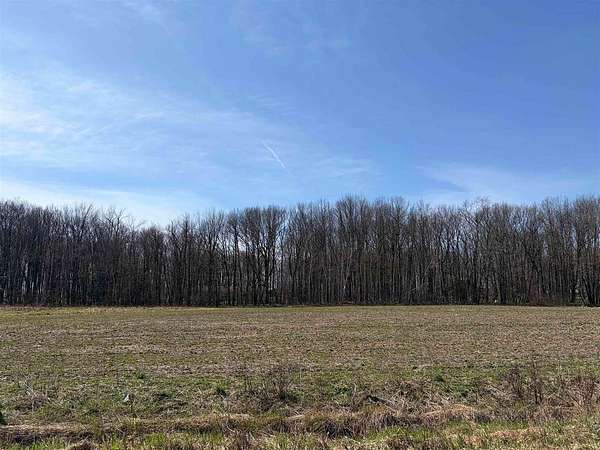 1.68 Acres of Residential Land for Sale in Marshfield, Wisconsin