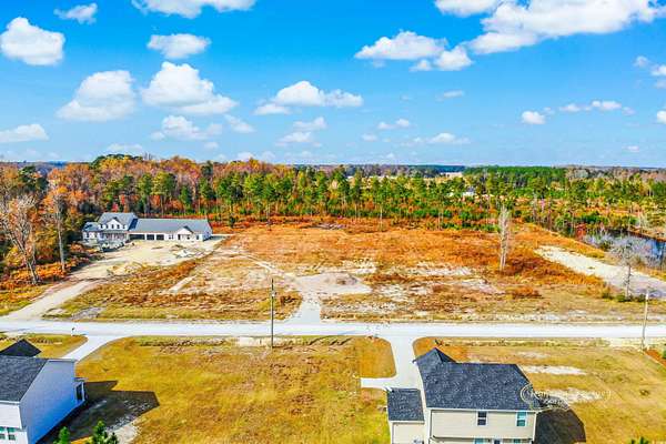 5 Acres of Residential Land for Sale in Loris, South Carolina