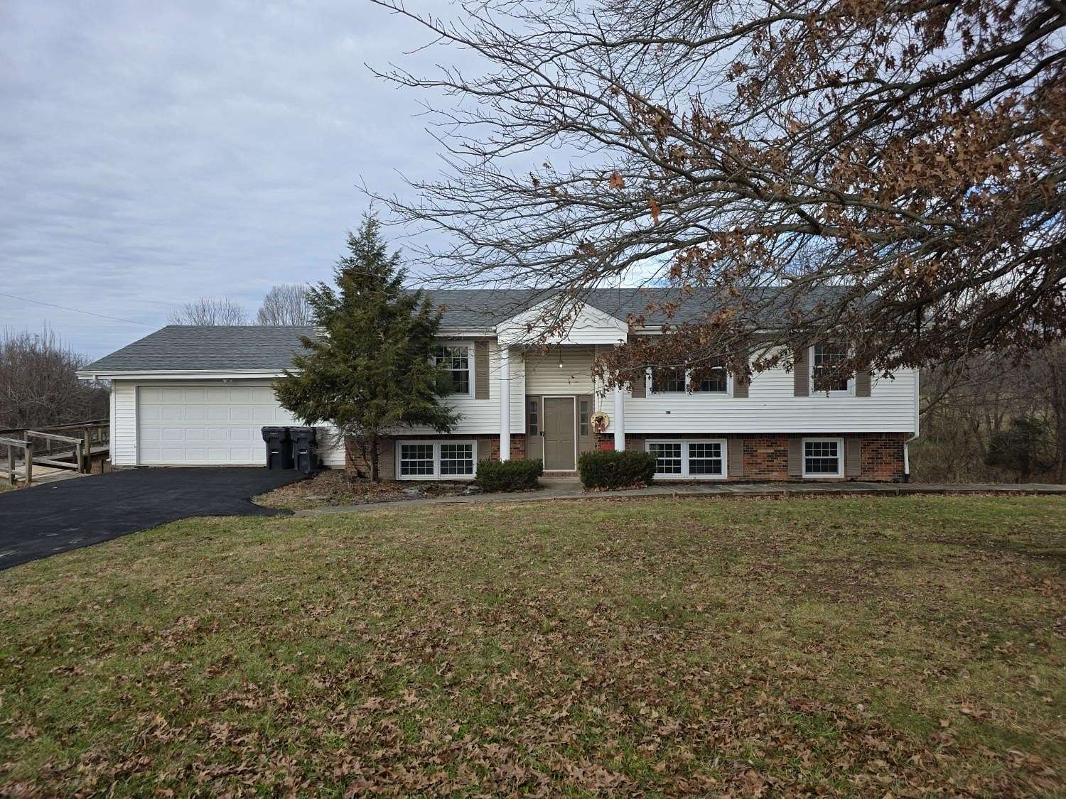 5.16 Acres of Residential Land with Home for Sale in Vevay, Indiana