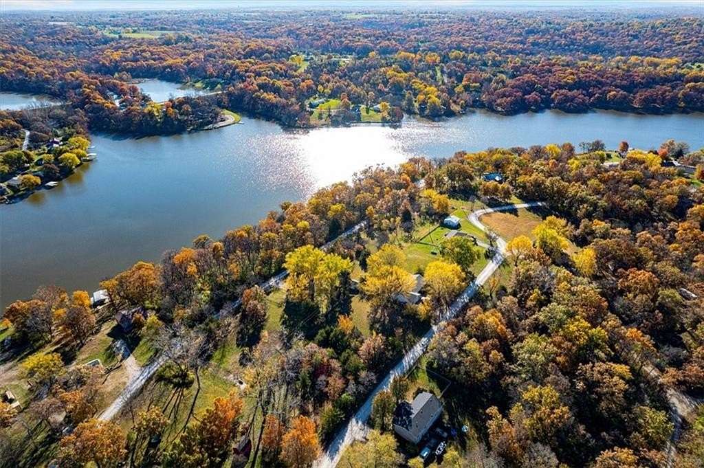 0.23 Acres of Residential Land for Sale in Excelsior Springs, Missouri