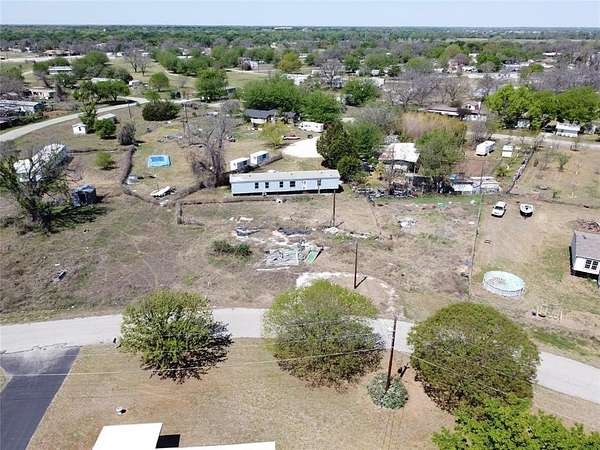 0.75 Acres of Residential Land for Sale in Weatherford, Texas