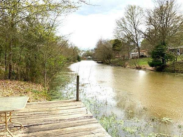 1.34 Acres of Residential Land for Sale in Groesbeck, Texas