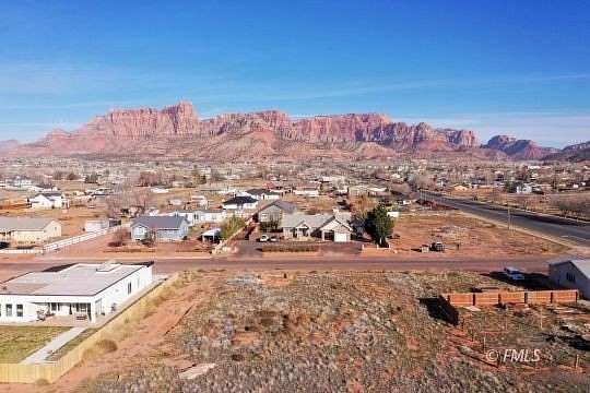 0.96 Acres of Residential Land for Sale in Colorado City, Arizona