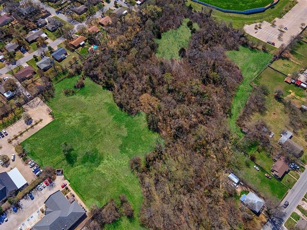 6 Acres of Commercial Land for Sale in Weatherford, Texas