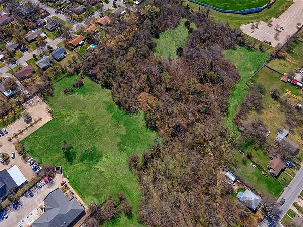 6 Acres of Commercial Land for Sale in Weatherford, Texas