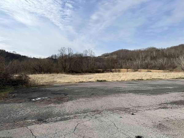 8 Acres of Commercial Land for Sale in Fairmont, West Virginia