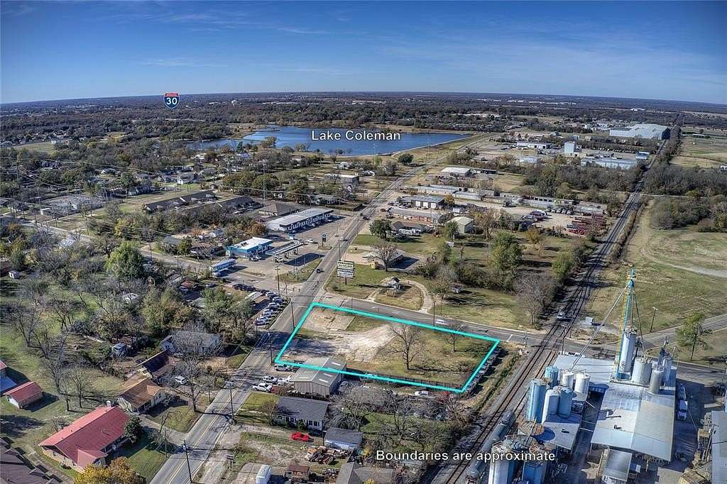 0.88 Acres of Commercial Land for Sale in Sulphur Springs, Texas
