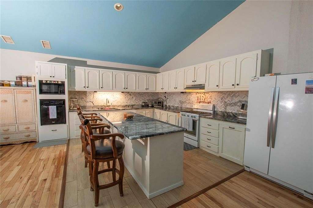 9.33 Acres of Land with Home for Sale in Brownwood, Texas