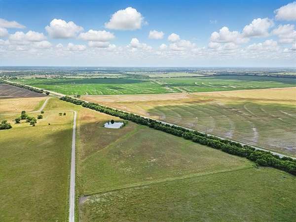 1.7 Acres of Residential Land for Sale in Celeste, Texas
