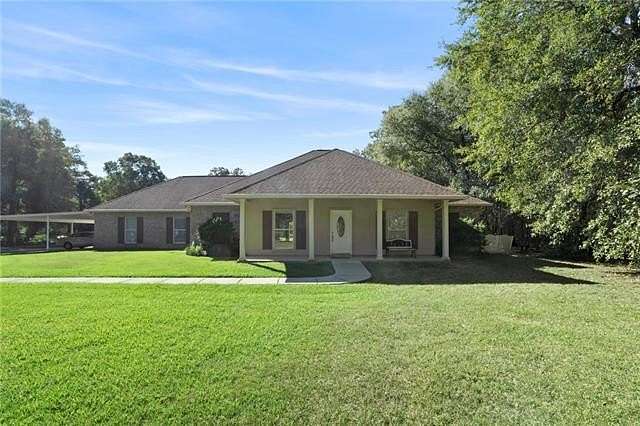 3.78 Acres of Residential Land with Home for Sale in Hammond, Louisiana