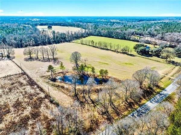 23.3 Acres of Agricultural Land with Home for Sale in Kentwood, Louisiana