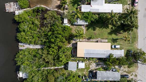 Residential Land for Sale in Key Largo, Florida