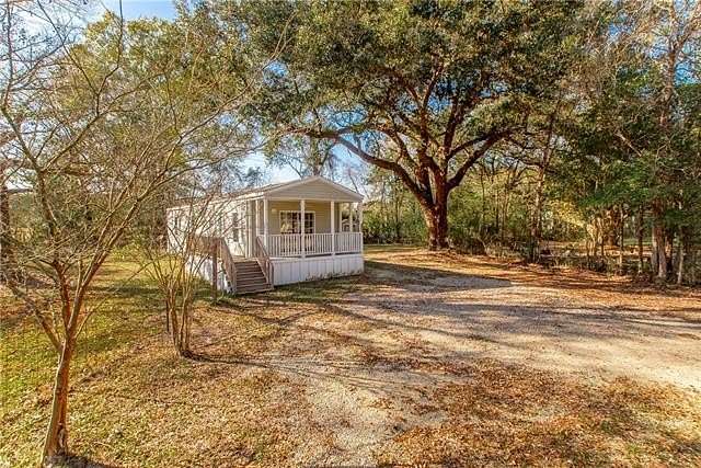 9.35 Acres of Residential Land with Home for Sale in Pearl River, Louisiana