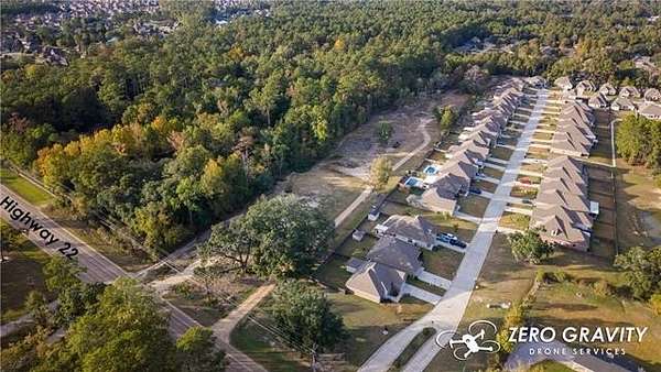 0.88 Acres of Commercial Land for Sale in Madisonville, Louisiana