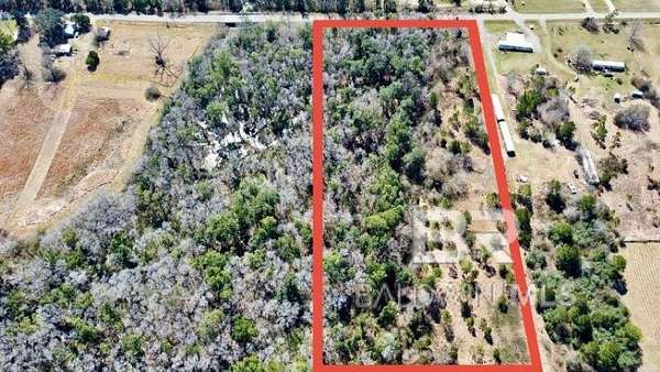 9 Acres of Residential Land for Sale in Summerdale, Alabama