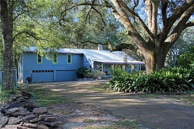 5 Acres of Residential Land with Home for Sale in Franklinton, Louisiana