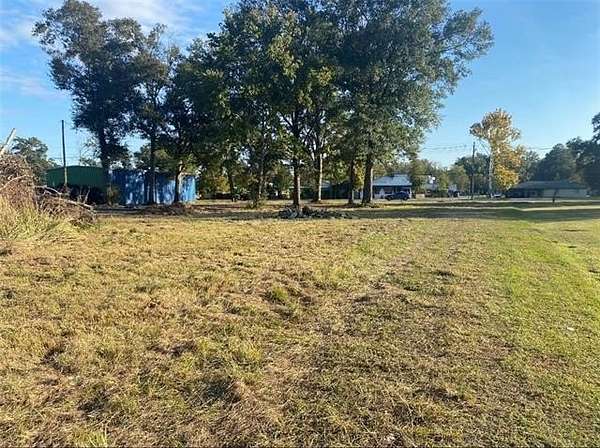 0.32 Acres of Commercial Land for Sale in Ponchatoula, Louisiana