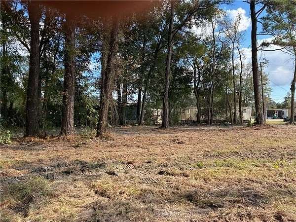 1.52 Acres of Commercial Land for Sale in Ponchatoula, Louisiana