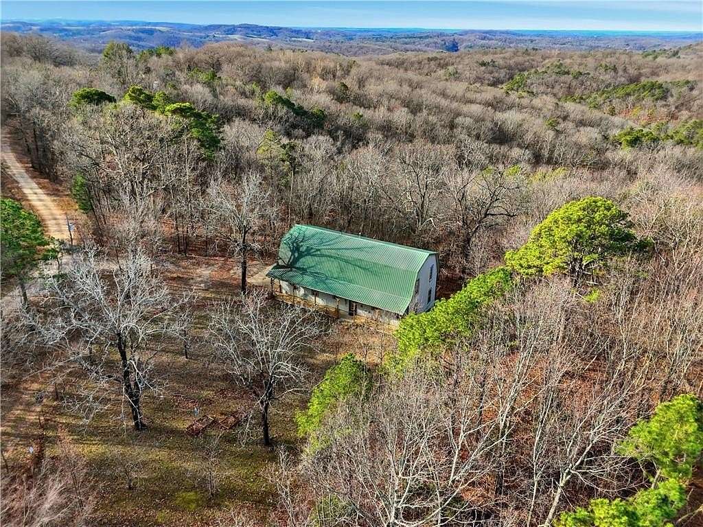 8.6 Acres of Residential Land with Home for Sale in Eureka Springs, Arkansas