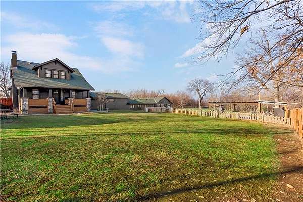 4.34 Acres of Residential Land with Home for Sale in Kansas City, Missouri