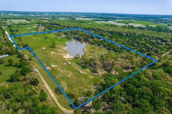 22.3 Acres of Recreational Land for Sale in Collinsville, Texas
