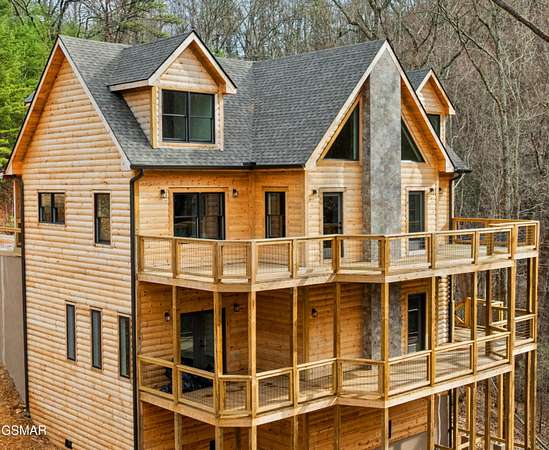 2.45 Acres of Residential Land with Home for Sale in Sevierville, Tennessee