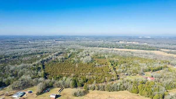 8.23 Acres of Residential Land for Sale in Lascassas, Tennessee