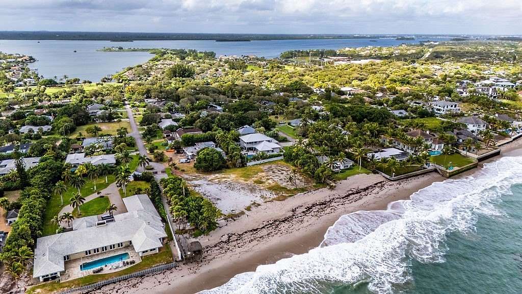 0.65 Acres of Land for Sale in Vero Beach, Florida