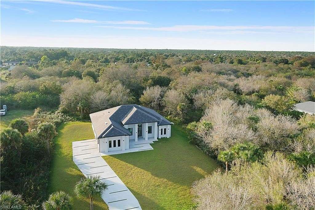 2.34 Acres of Land with Home for Sale in Naples, Florida