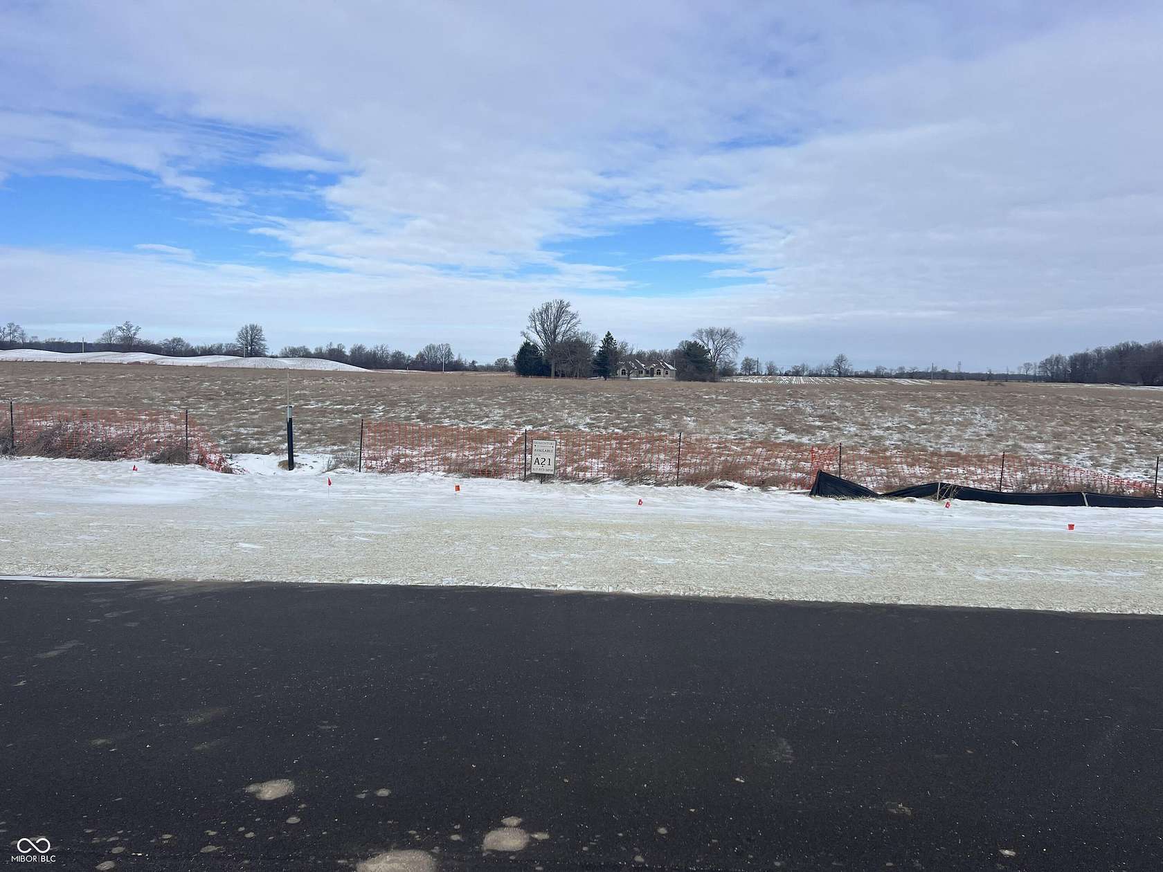 2 Acres of Residential Land for Sale in Zionsville, Indiana