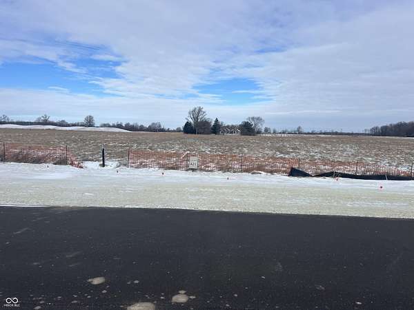 2 Acres of Residential Land for Sale in Zionsville, Indiana