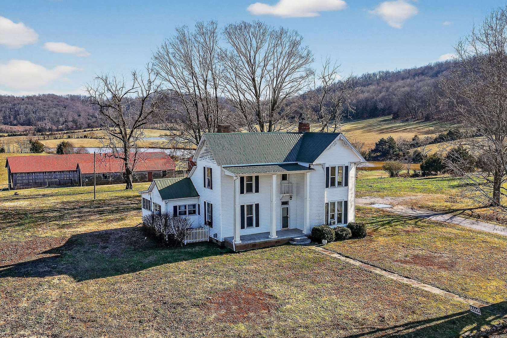 5.43 Acres of Land with Home for Sale in Sparta, Tennessee