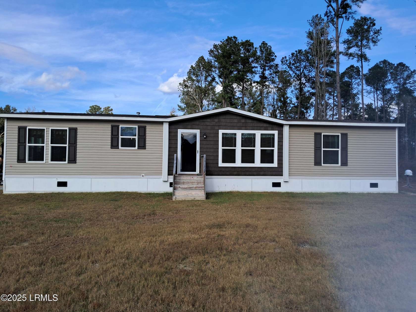 16.7 Acres of Land with Home for Sale in Ruffin, South Carolina