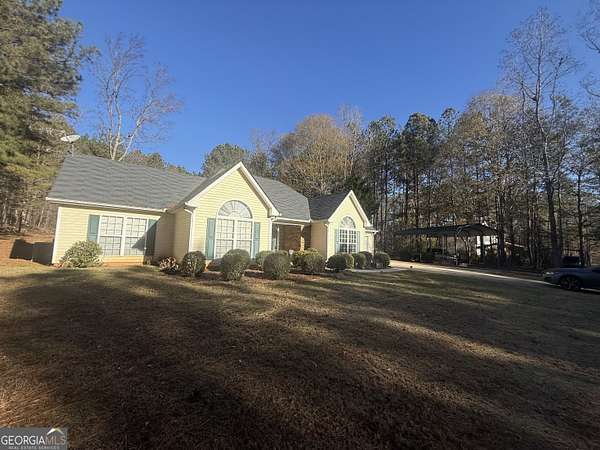 1.8 Acres of Residential Land with Home for Sale in Statham, Georgia