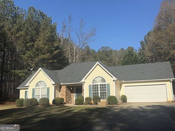 1.8 Acres of Residential Land with Home for Sale in Statham, Georgia