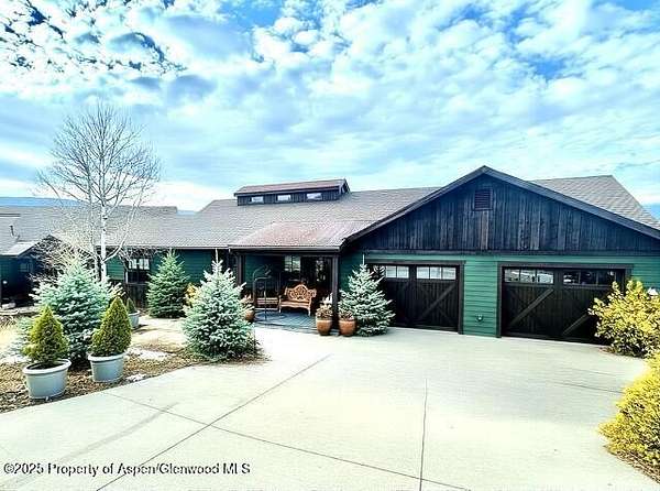 2.1 Acres of Residential Land with Home for Sale in Glenwood Springs, Colorado