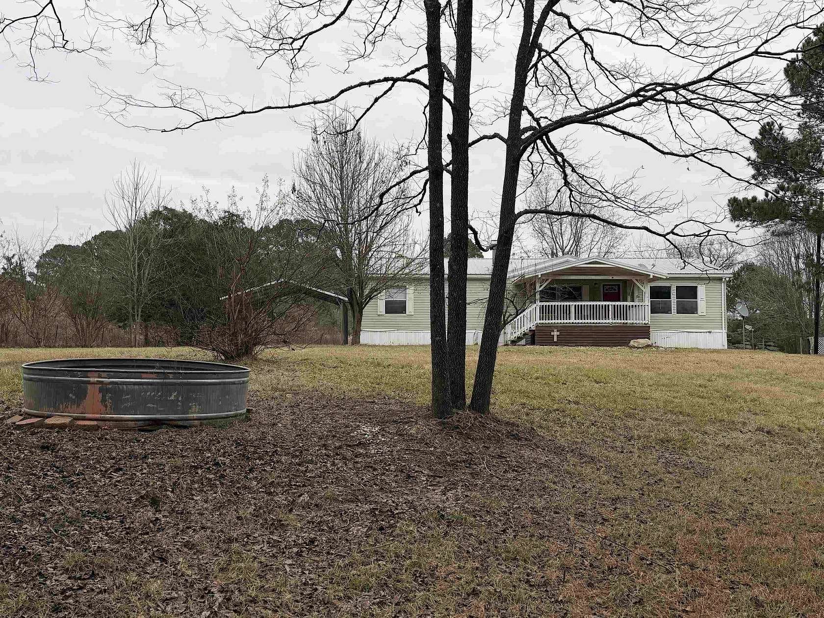 6.66 Acres of Residential Land with Home for Sale in Linden, Texas