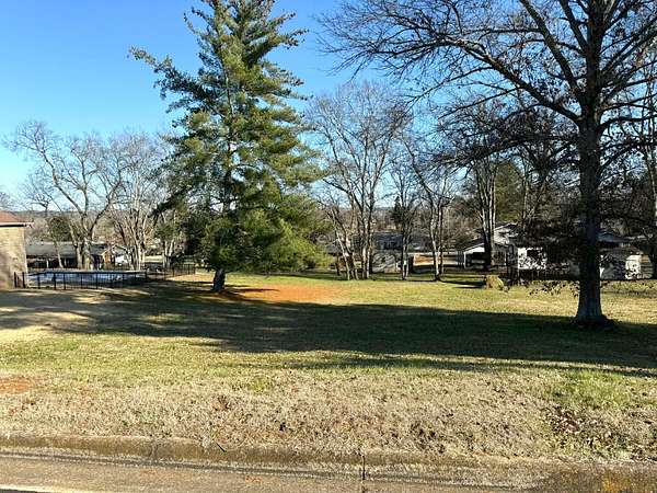 0.4 Acres of Residential Land for Sale in Pulaski, Tennessee