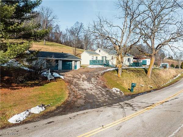 13.4 Acres of Land with Home for Sale in Port Washington, Ohio