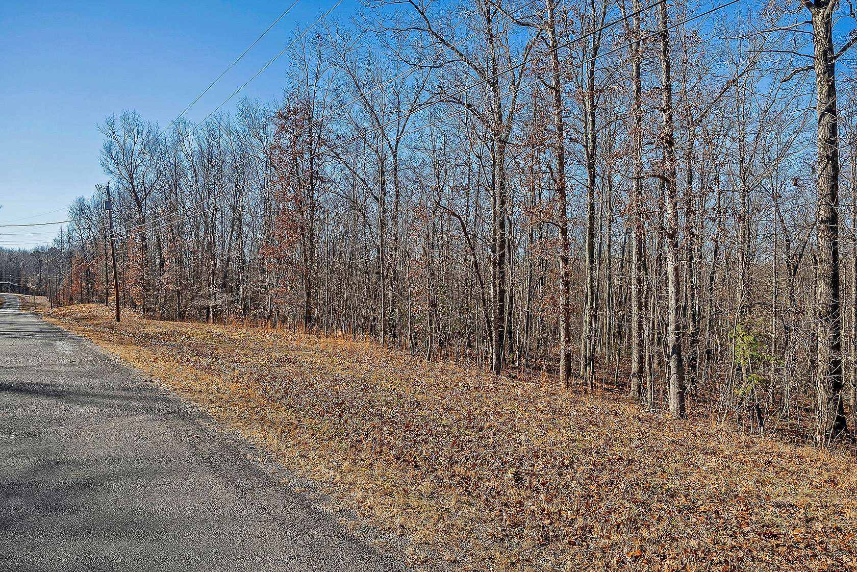 4 Acres of Residential Land for Sale in Monterey, Tennessee